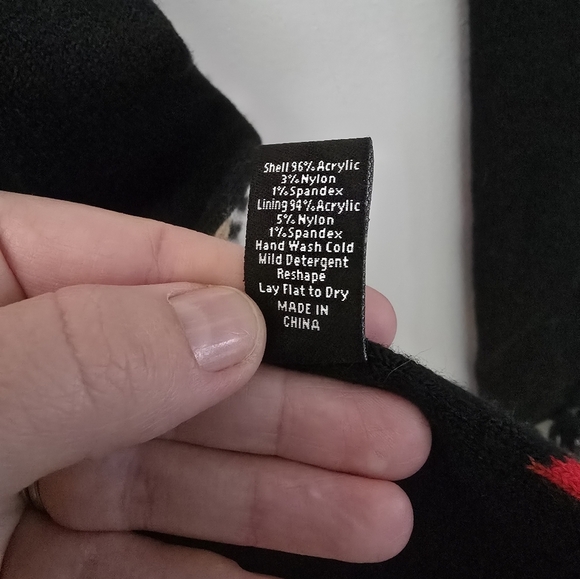 Vera Bradley Knit Jacquard Scarf Red Black Sofia Chevron Fringed Boho - Picture 6 of 6